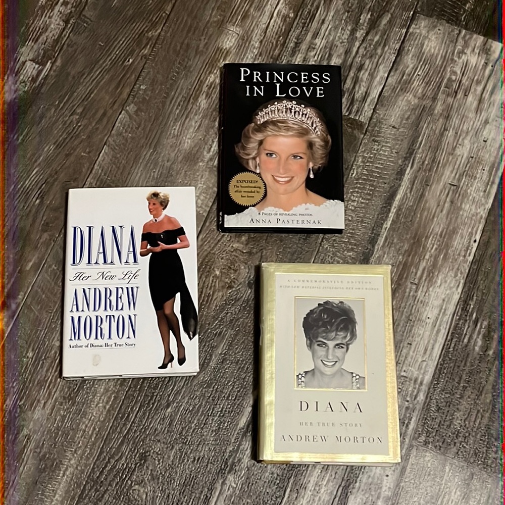 3 PRINCESS DIANA BOOKS